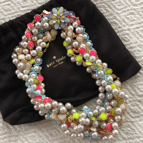 kate spade Jewelry - Kate Spade chunky necklace